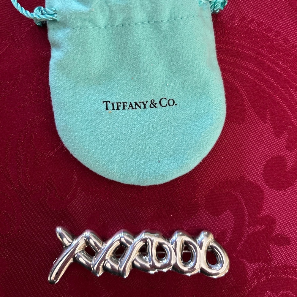 Tiffany& Co. Paloma Picasso XOXO  Pin